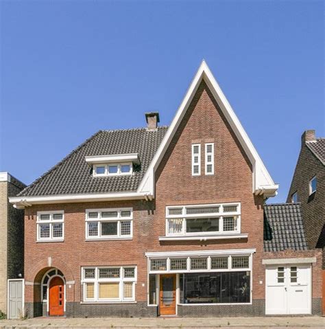 Valkenswaard, Eindhovenseweg 37 .